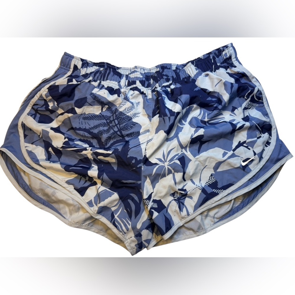 Nike DriFit Women’s Floral Print Running Athletic Shorts